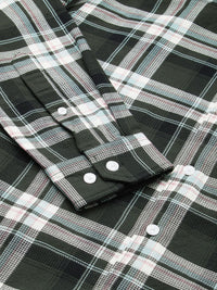 VASTRADO Men Classic Slim Fit Tartan Checked Spread Collar Cotton Casual Shirt
