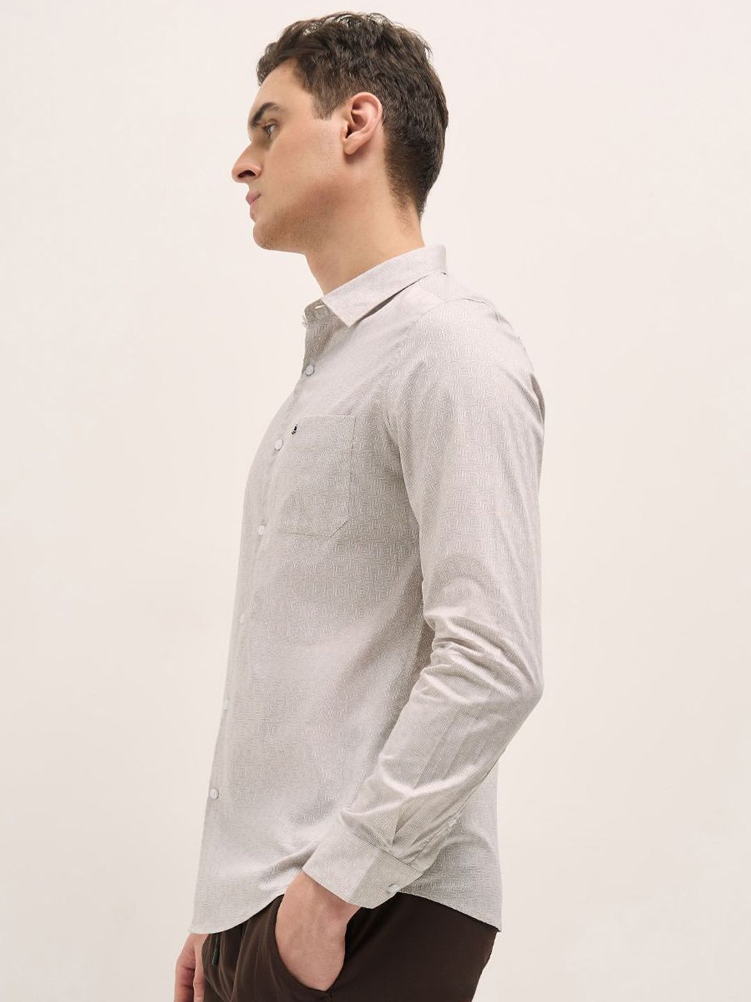 THE BEAR HOUSE Men Spread Collar Geometric Printed Pure Cotton Tailored Fit Formal Shirt