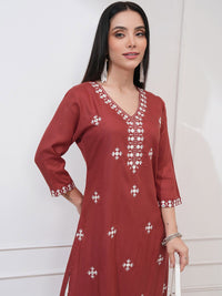 Vishudh Women Straight V Neck Kurta