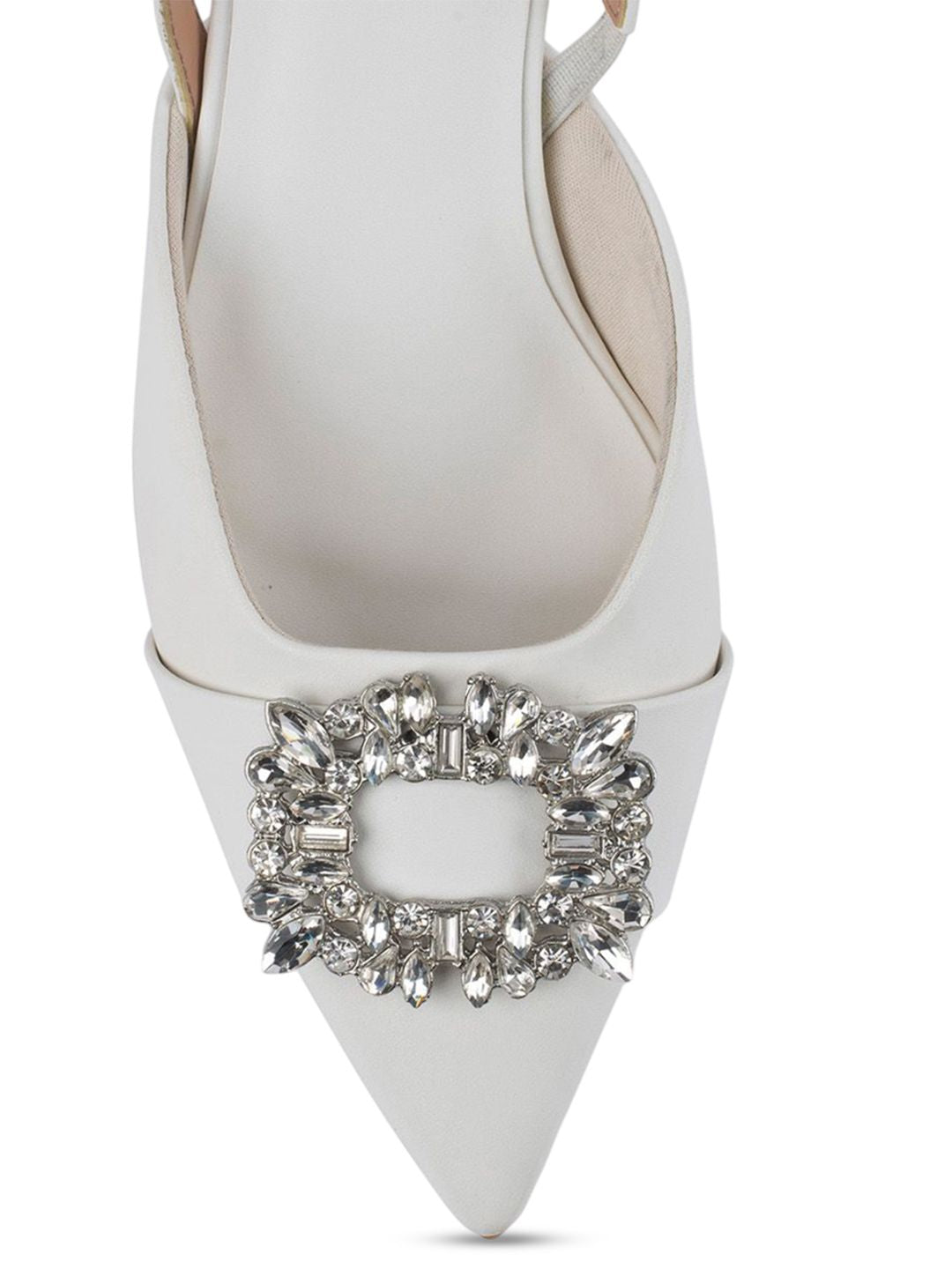 Lino Perros Women Embellished Kitten Pumps