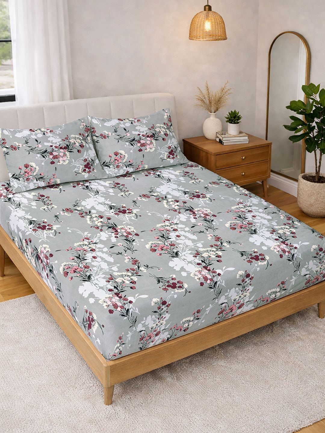 KLOTTHE Grey Floral 300 TC Super King Fine Bedsheets