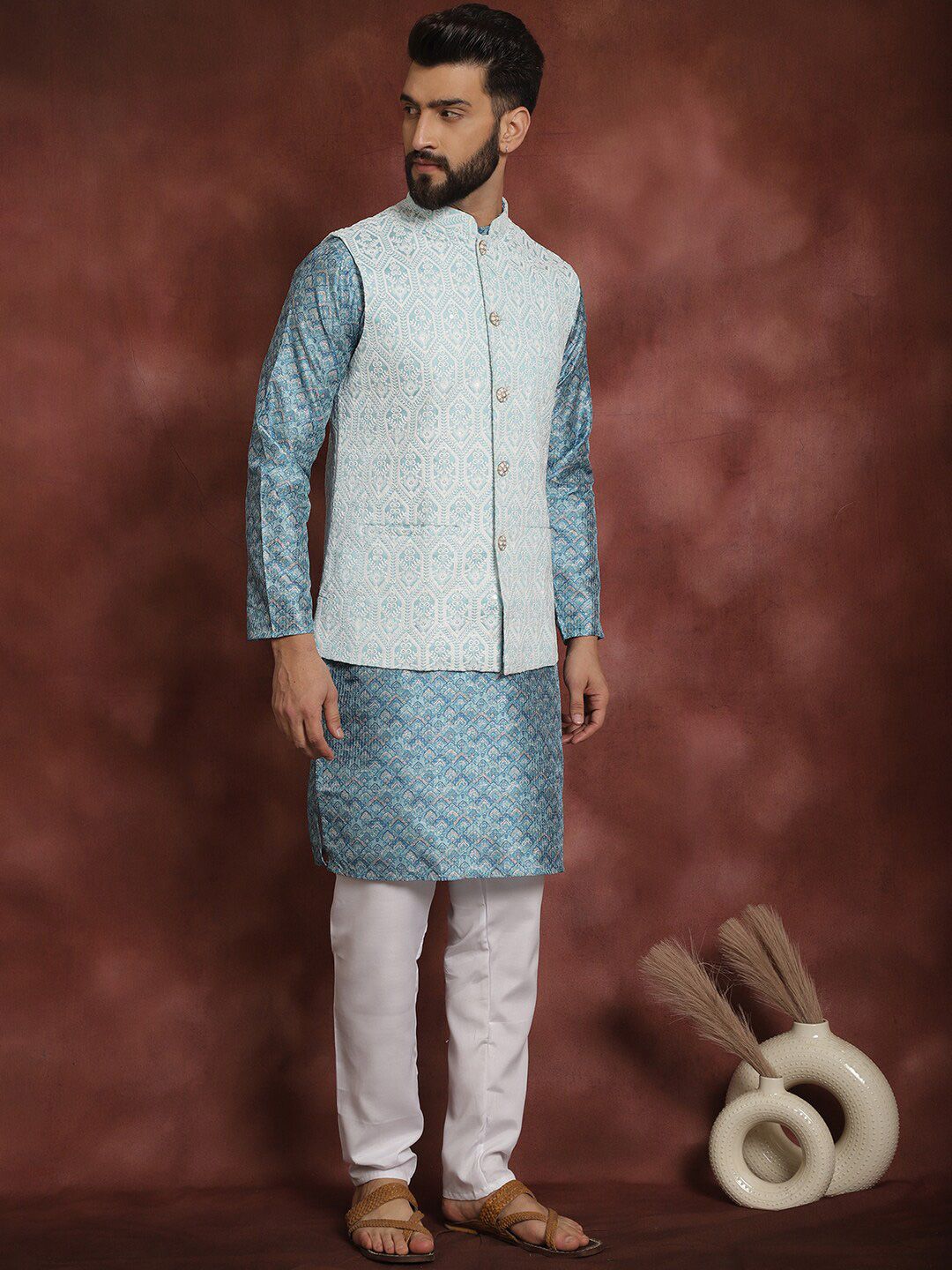Anouk Men Geometic Printed Thread Work Straight Kurta With Pyjama & Nehru Jacket