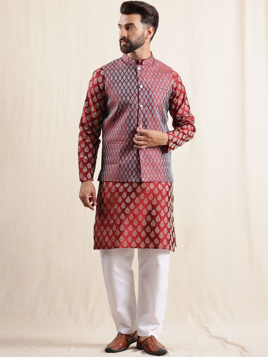 Anouk Men Regular Kurta with Pyjamas