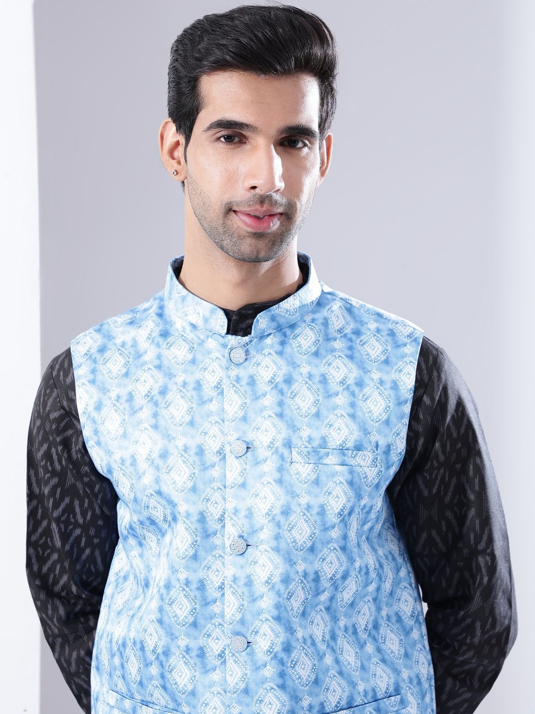Anouk Men Ethnic Motifs Kurta with Pyjama