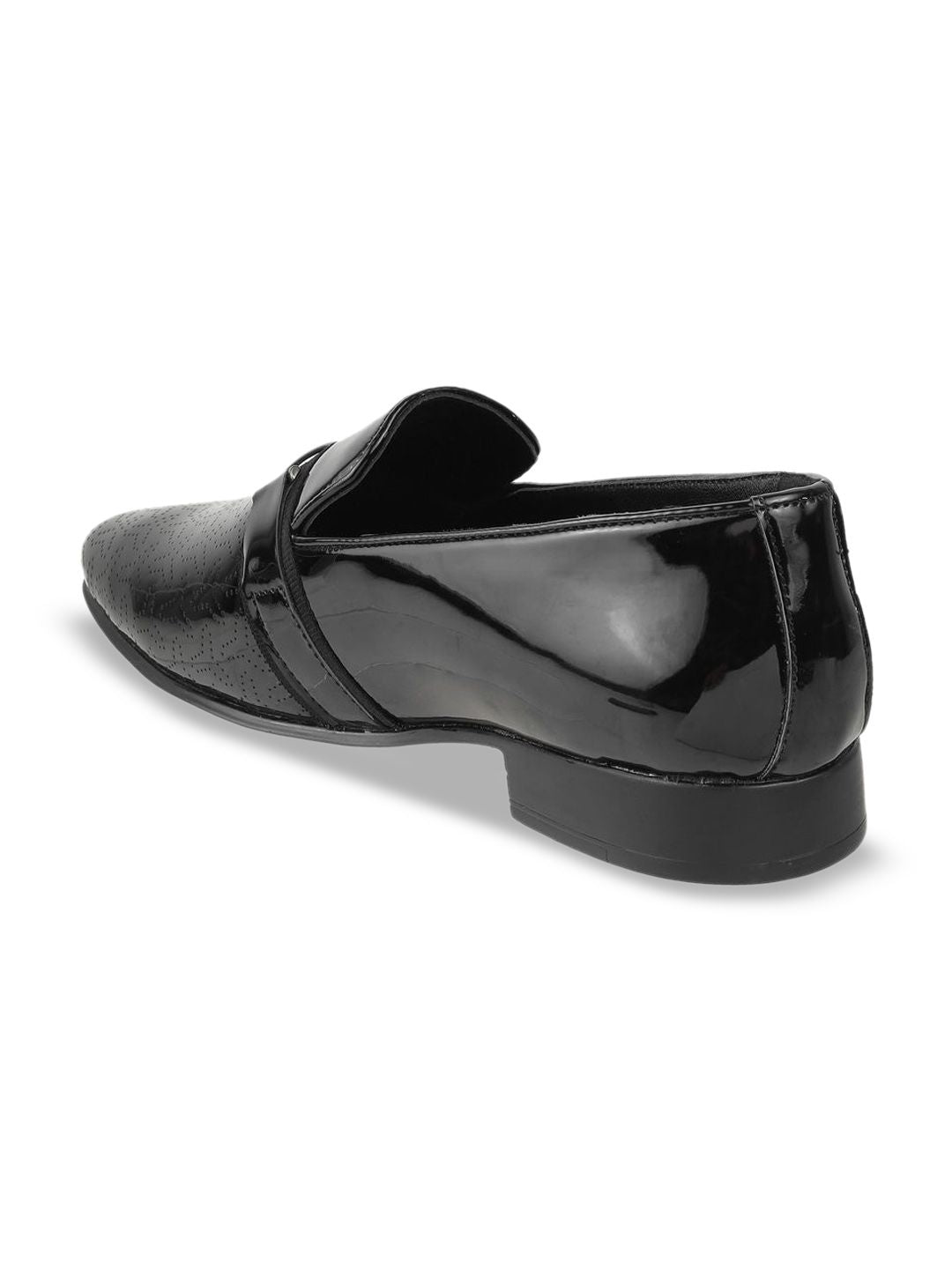 Metro Men Formal Textured Loafers