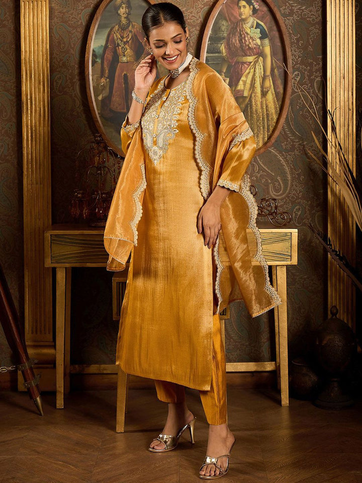 Indo Era Floral Embroidered Round Neck Regular Liva Kurta With Trouser With Dupatta