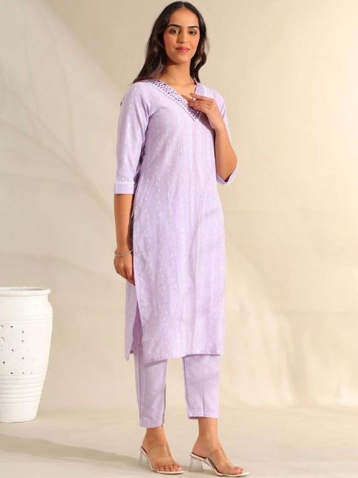 Mamicha Women Regular Mirror Work Pure Cotton Kurta with Trousers