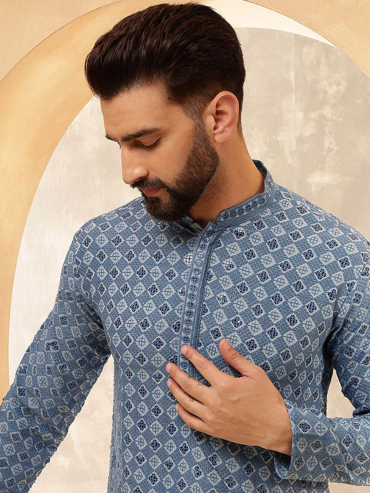 Anouk Blue Mandarin Collar Geometrik Sulam Labuci Kapas Tulen Kurta Lurus