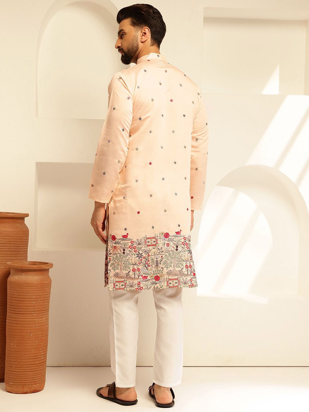SOJANYA Floral Embroidered Mandarin Collar Thread Work Cotton Silk Straight Kurta