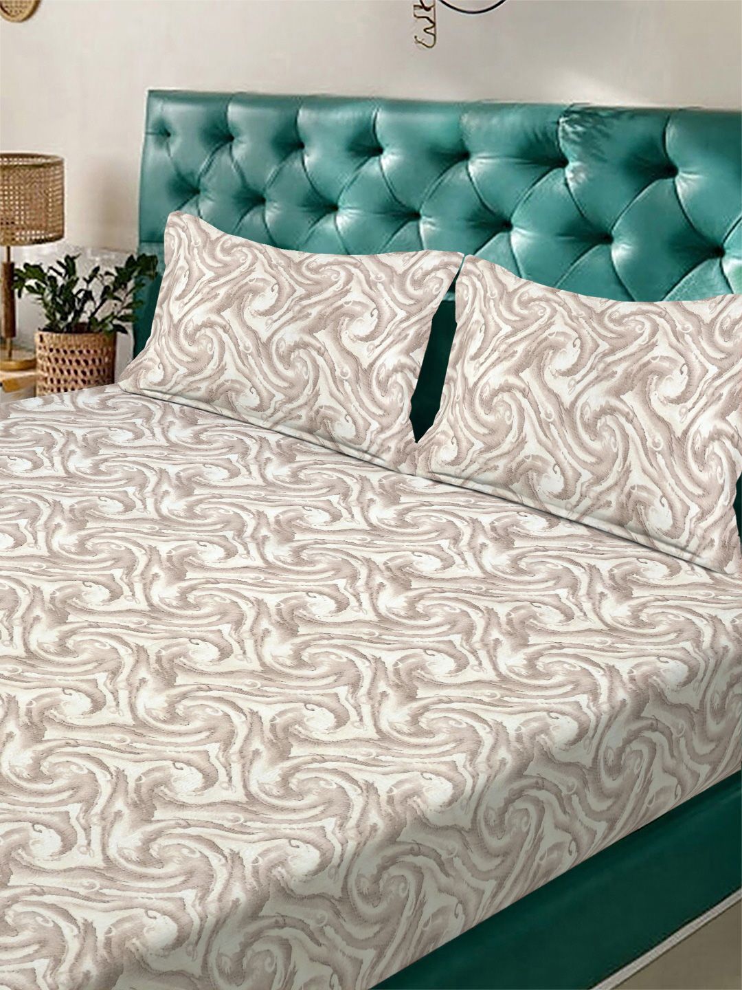 Myntra Elegant Homes Beige Abstrat Printed Fitted 400TC King Cadar & 2 Sarung Bantal