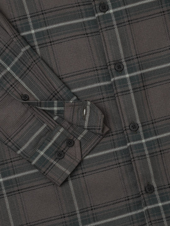 VASTRADO Men Classic Slim Fit Tartan Checks Casual Shirt
