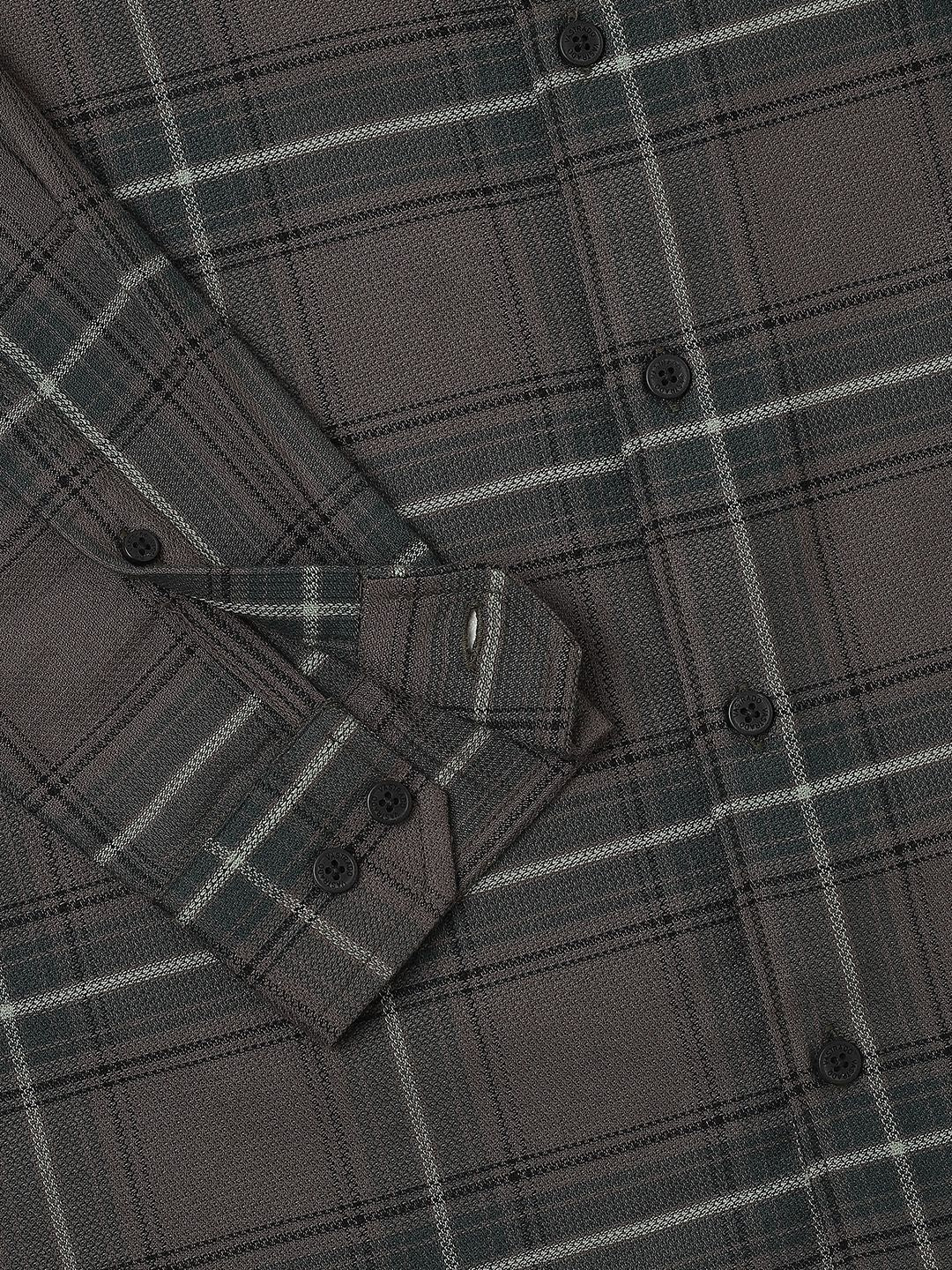 VASTRADO Men Classic Slim Fit Tartan Checks Casual Shirt