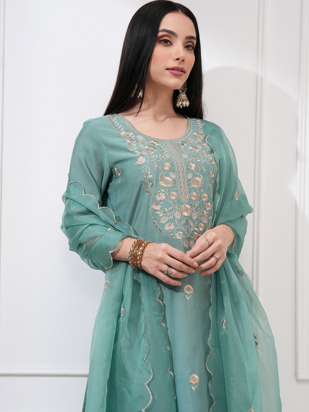 Vishudh Women Sea Embroidered New Roman Kurta with Bott0m and Nylon Organza Dupatta