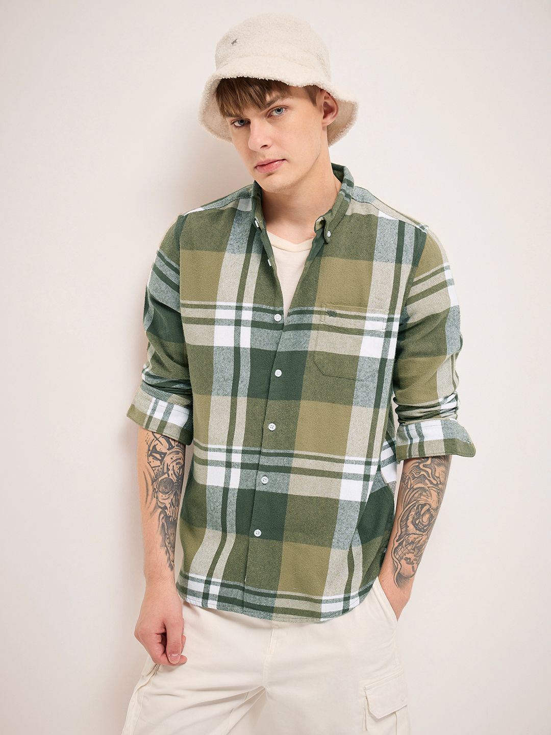 THE BEAR HOUSE Men Button-Down Collar Checked Cotton Slim Fit Casual Shirt