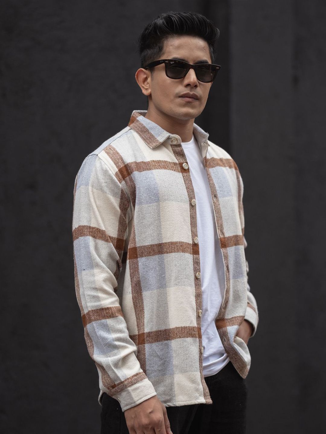 Powerlook Men Opaque Checked Casual Shirt