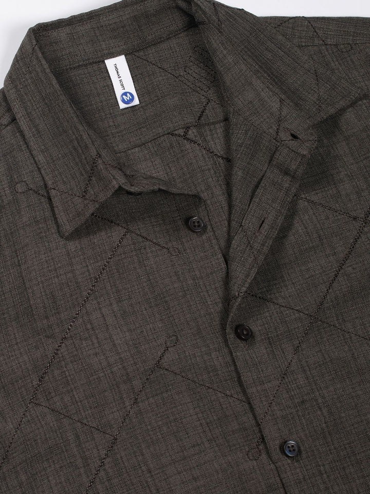 Thomas Scott Men Premium Spread Collar Checked Slim Fit Casual Shirt