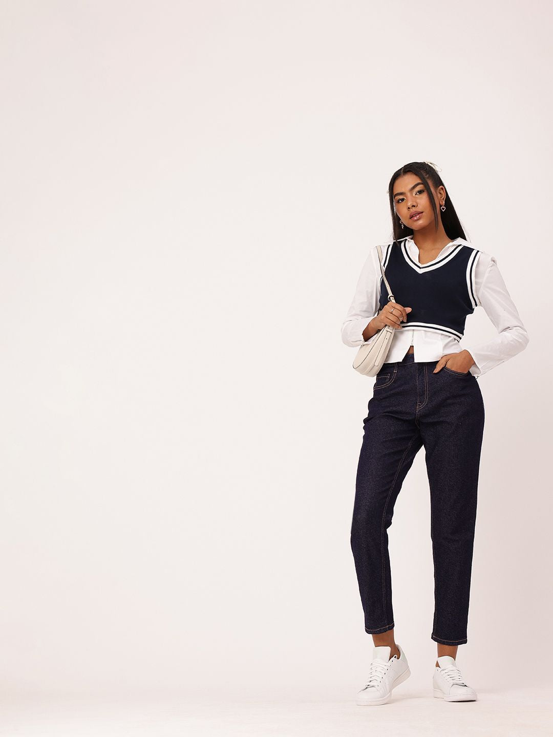 DressBerry Women Edgy Grunge Boyfriend Fit Jeans