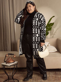 Berrylush Curve Women Geometric Printed Long Sleeves Longline