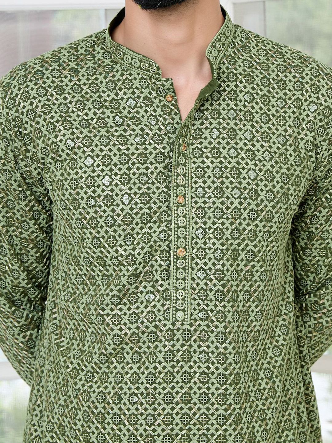 See Designs Floral Embroidered Mandarin Collar Chikankari Straight Kurta