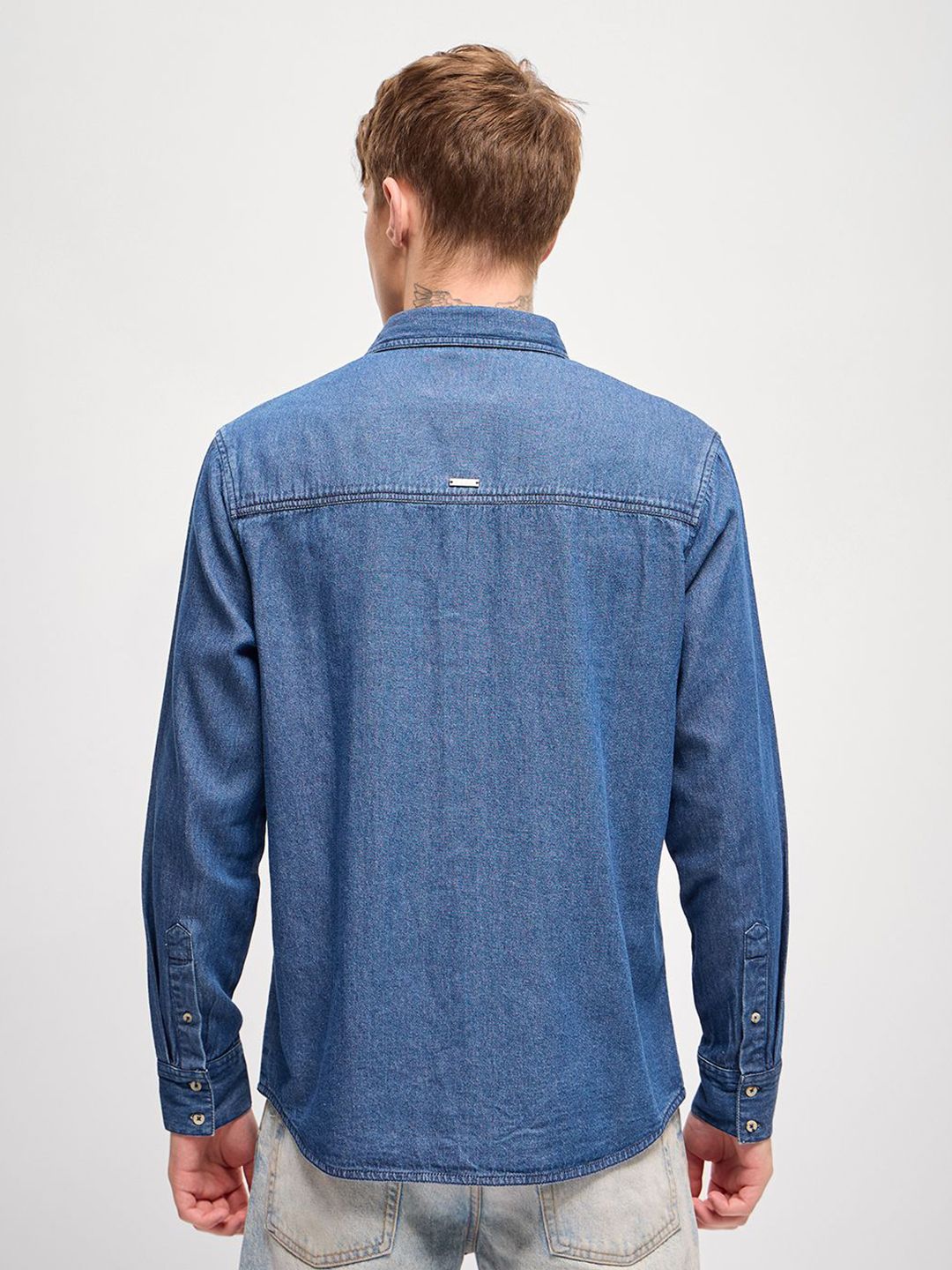 THE BEAR HOUSE Men Spread Collar Faded Cotton Relaxed Fit Casual Shirt