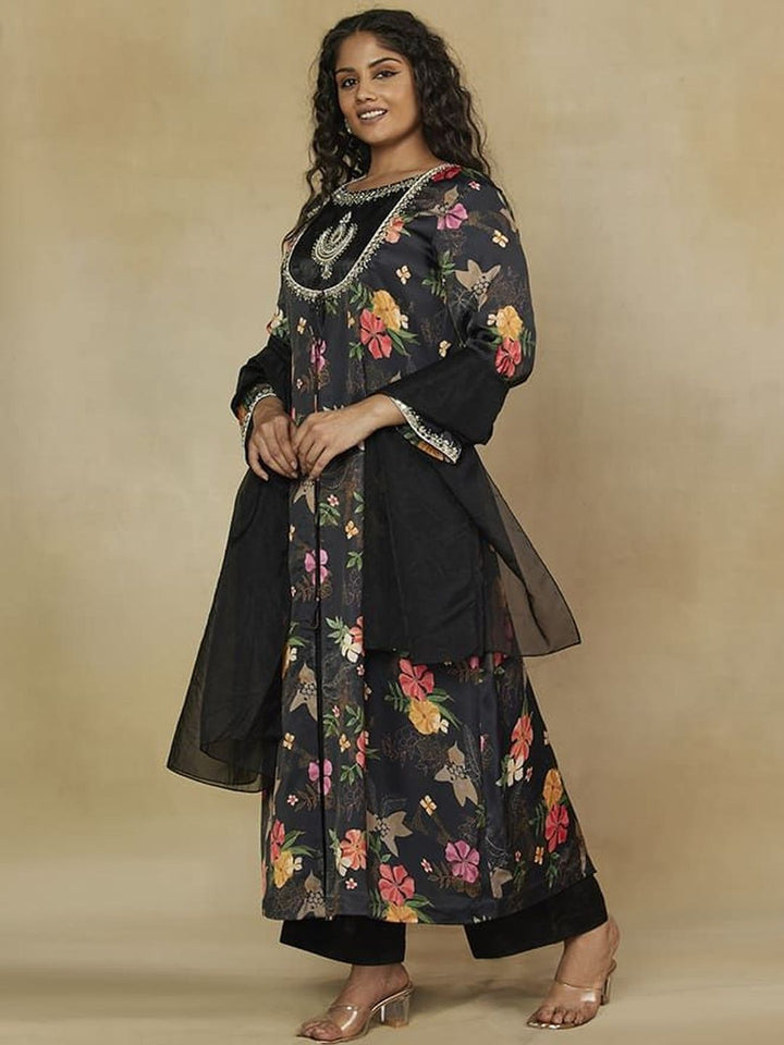 Mamicha Floral Print Satin Maxi Dress