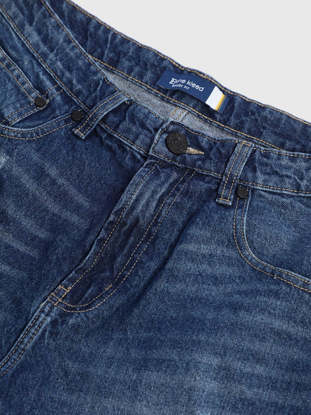 Bene Kleed Men Baggy Fit Distressed Denim Shorts