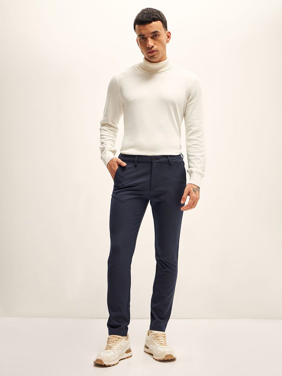 THE BEAR HOUSE Men Slim Fit Chinos Trousers
