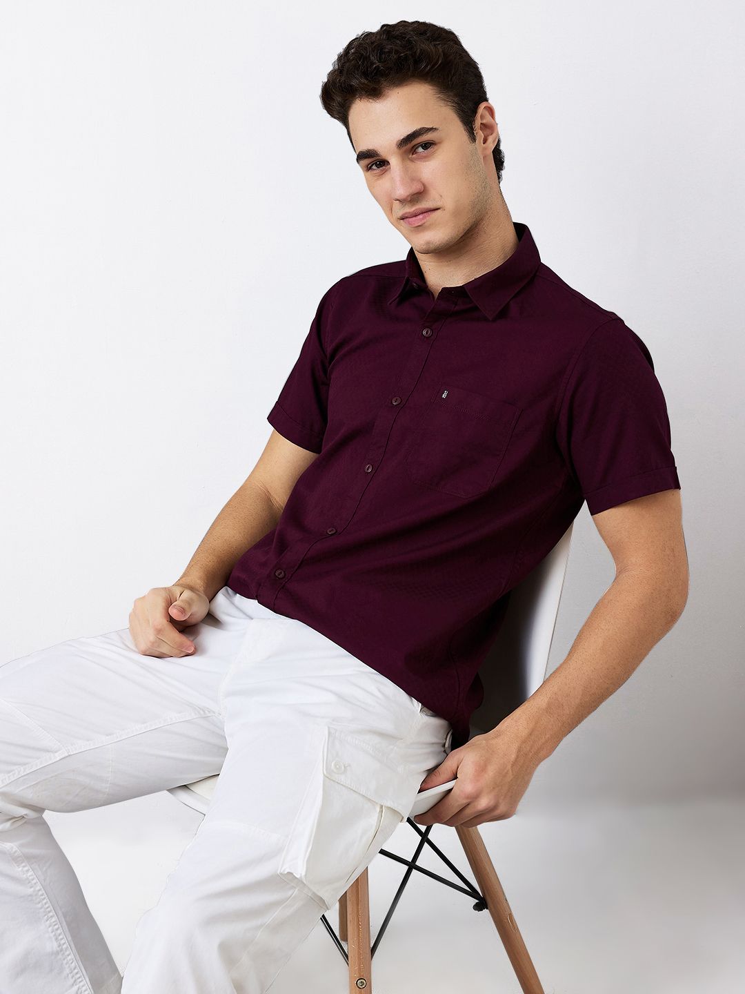 SPYKAR Men Spread Collar Solid Cotton Casual Shirt