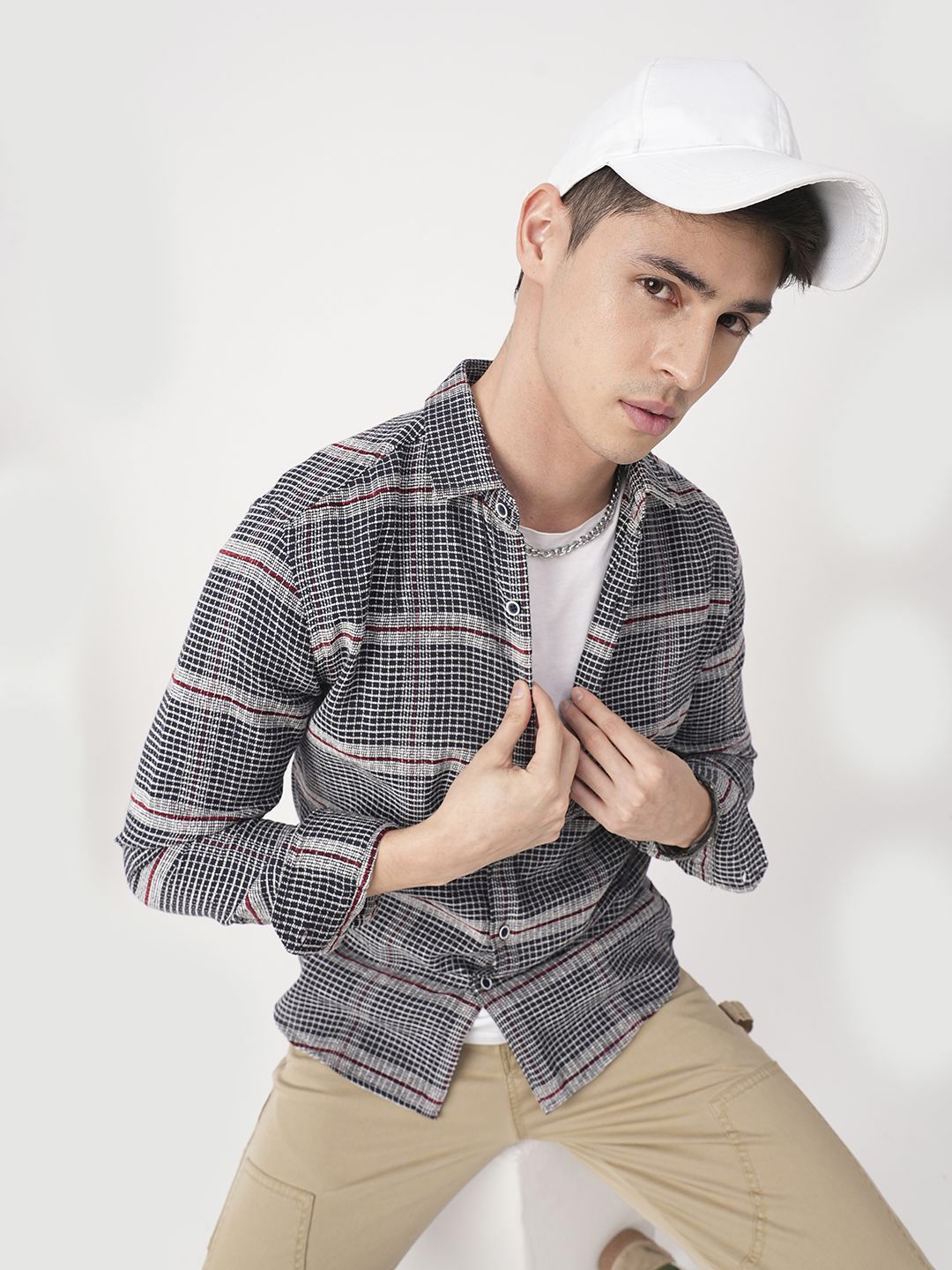 VASTRADO Men Classic Fit Spread Collar Textured Cotton Casual Shirt