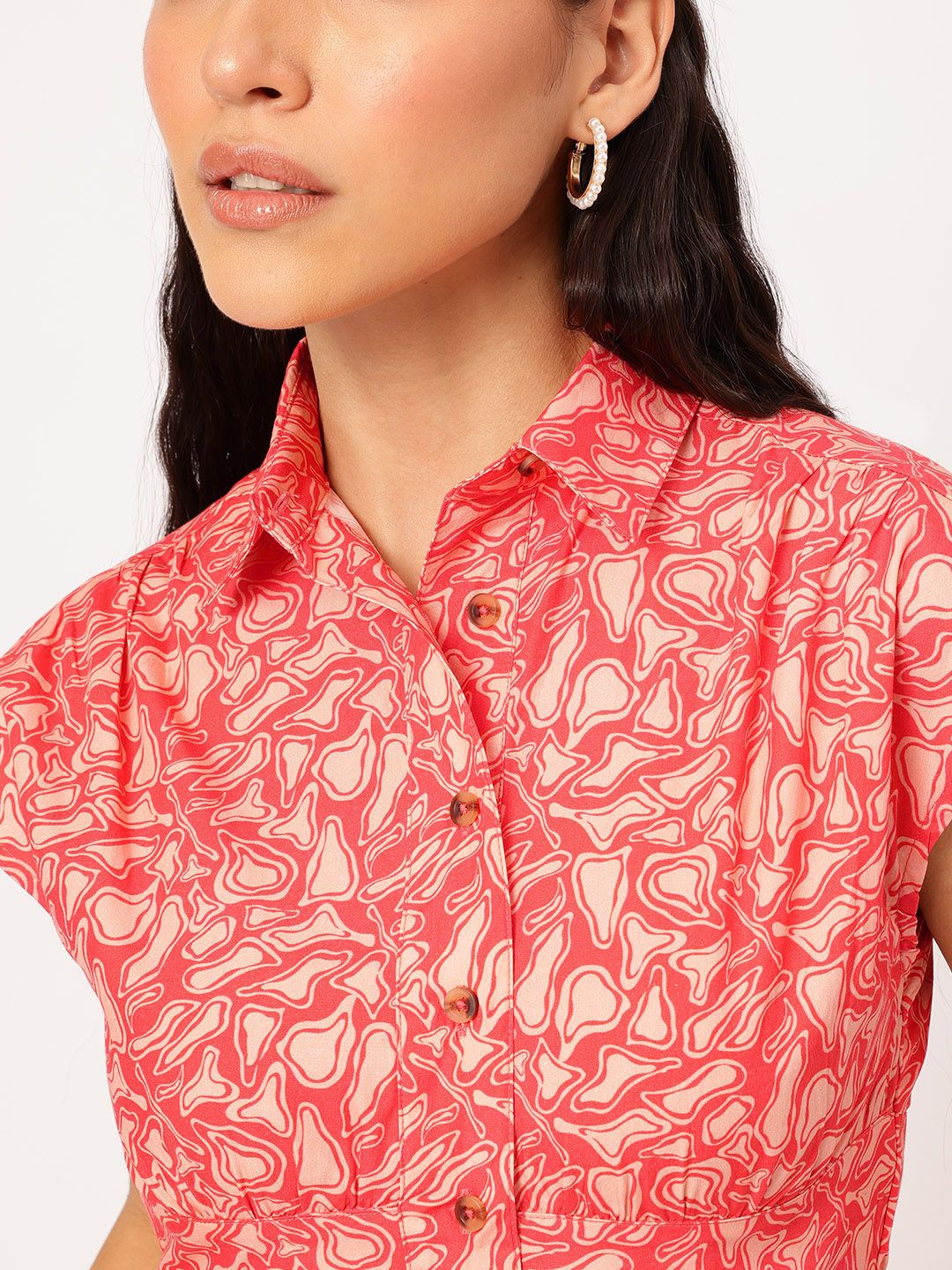 DressBerry Blush & Bold Printed Shirt Style Crop Top