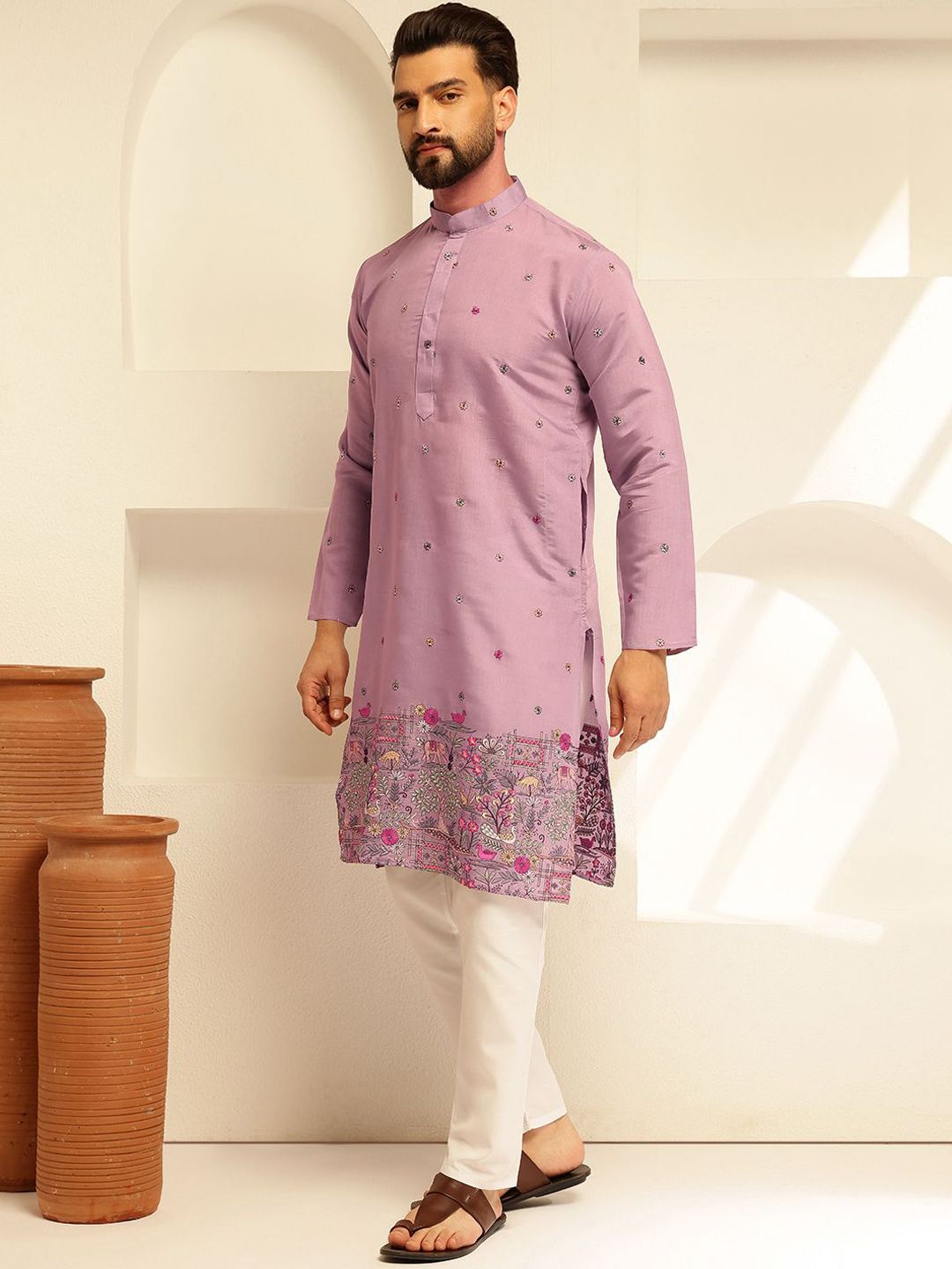 SOJANYA Floral Embroidered Mandarin Collar Cotton Silk Straight Kurta