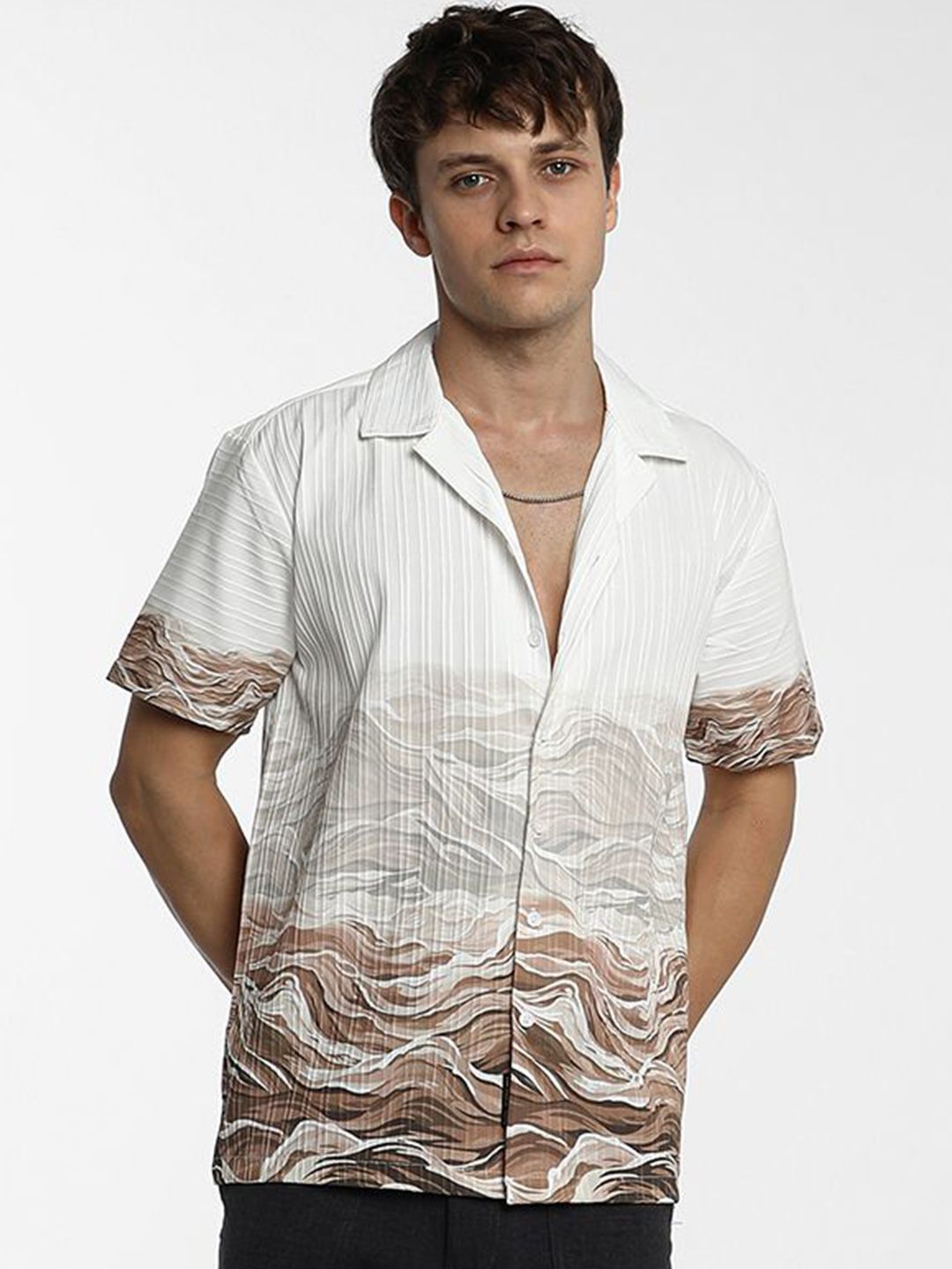 Campus Sutra Men Comfort Cuban Collar Abstract Printed  Casual Shirt