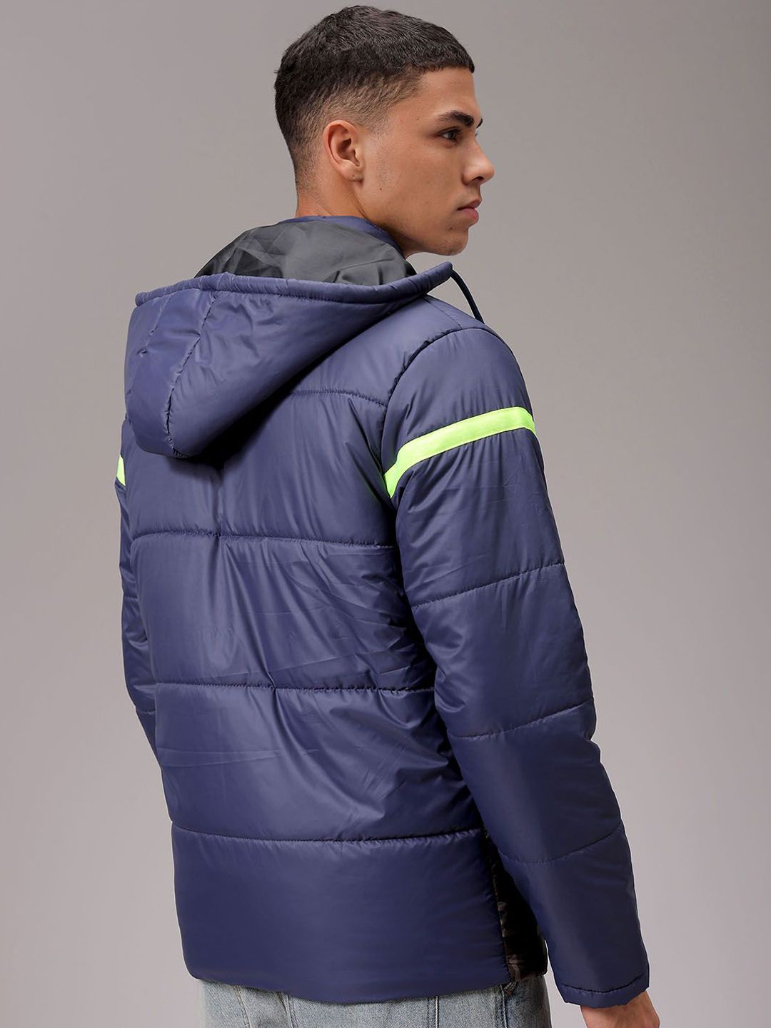 The Indian Garage Co Men Hooded Camouflage Printed Casual Quilted Jacket