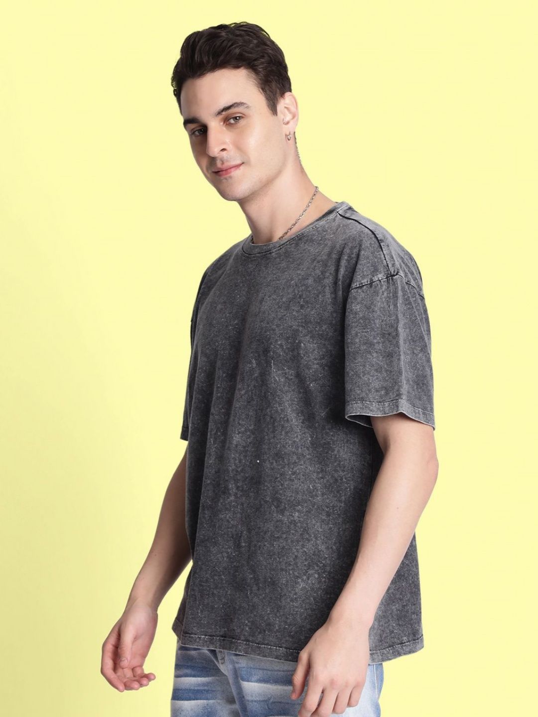 Bene Kleed Men Acid Wash Round Neck Cotton T-shirt