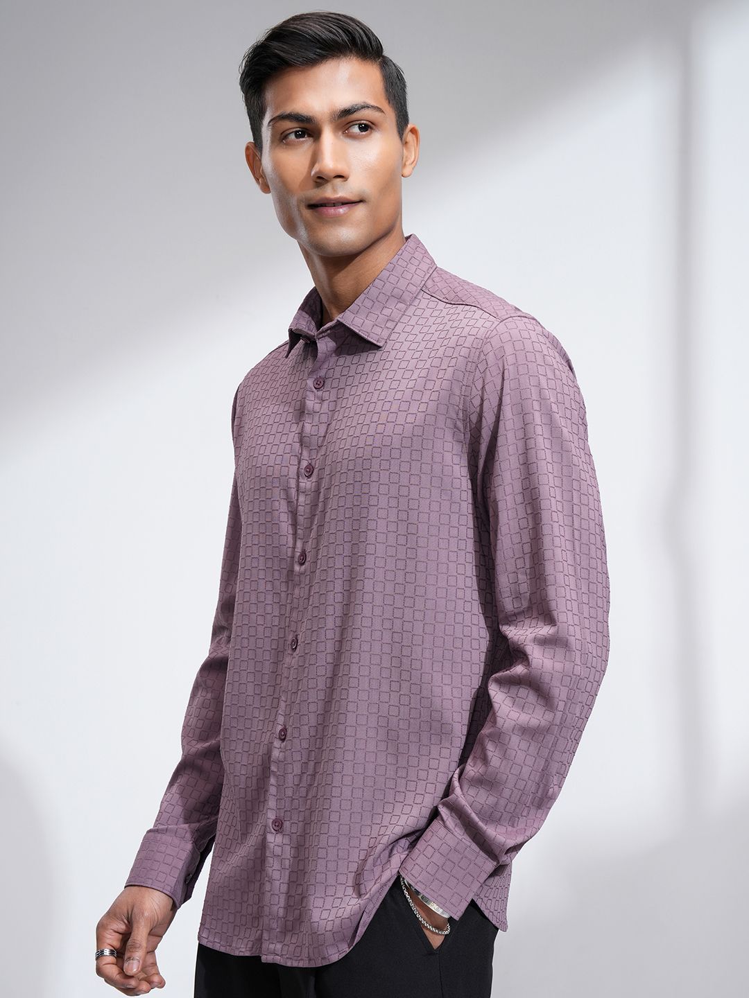 HIGHLANDER Men Slim Fit Spread Collar Textured Solid Casual Shirt