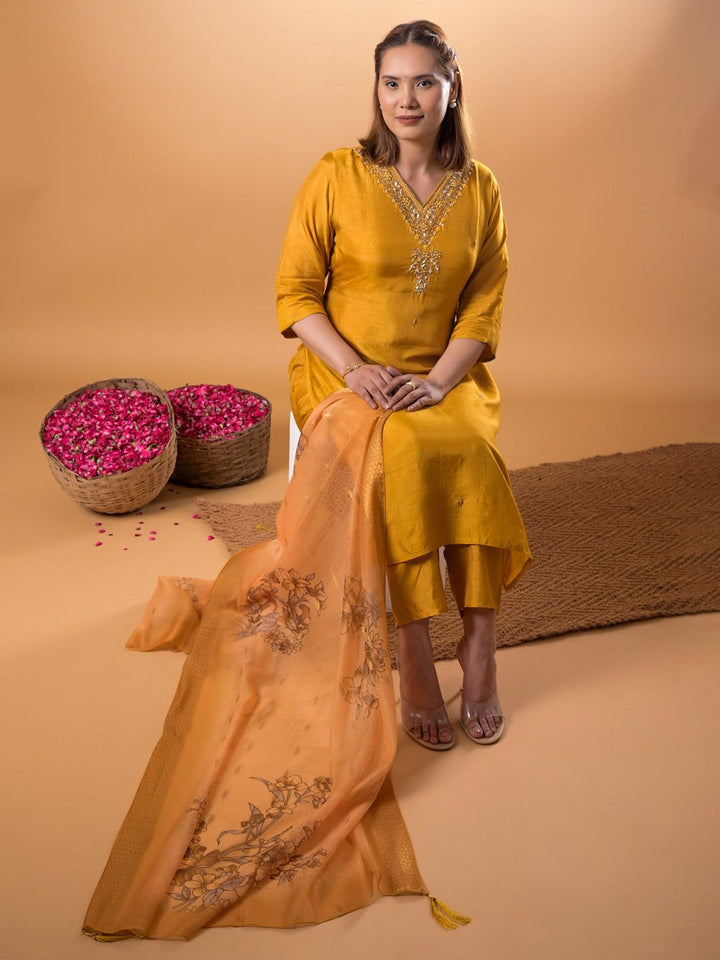Mamicha Women Floral Embroidered Beads and Stones Pure Cotton Kurta with Trouser & Dupatta