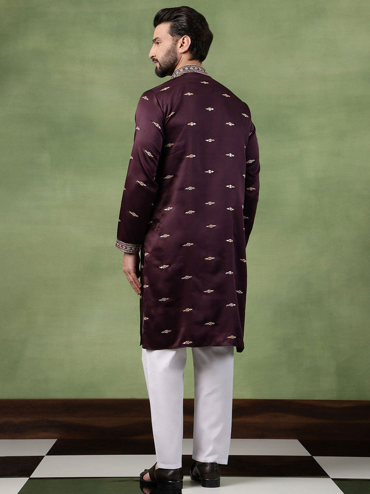 SOJANYA Men Ethnic Motifs Embroidered Sequinned Kurta