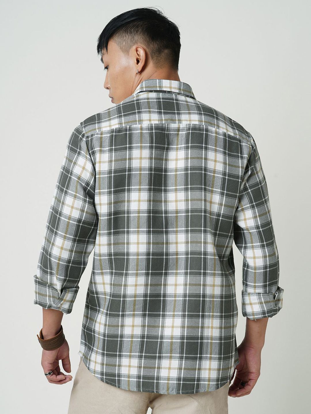 VASTRADO Men Classic Spread Collar Checked Cotton Slim Fit Casual Shirt