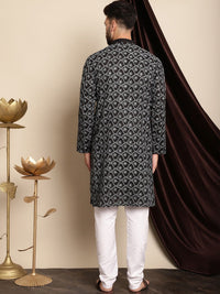 Motif Etnik Anouk Bersulam Kurta Kapas Tulen Labuci dengan Churidar