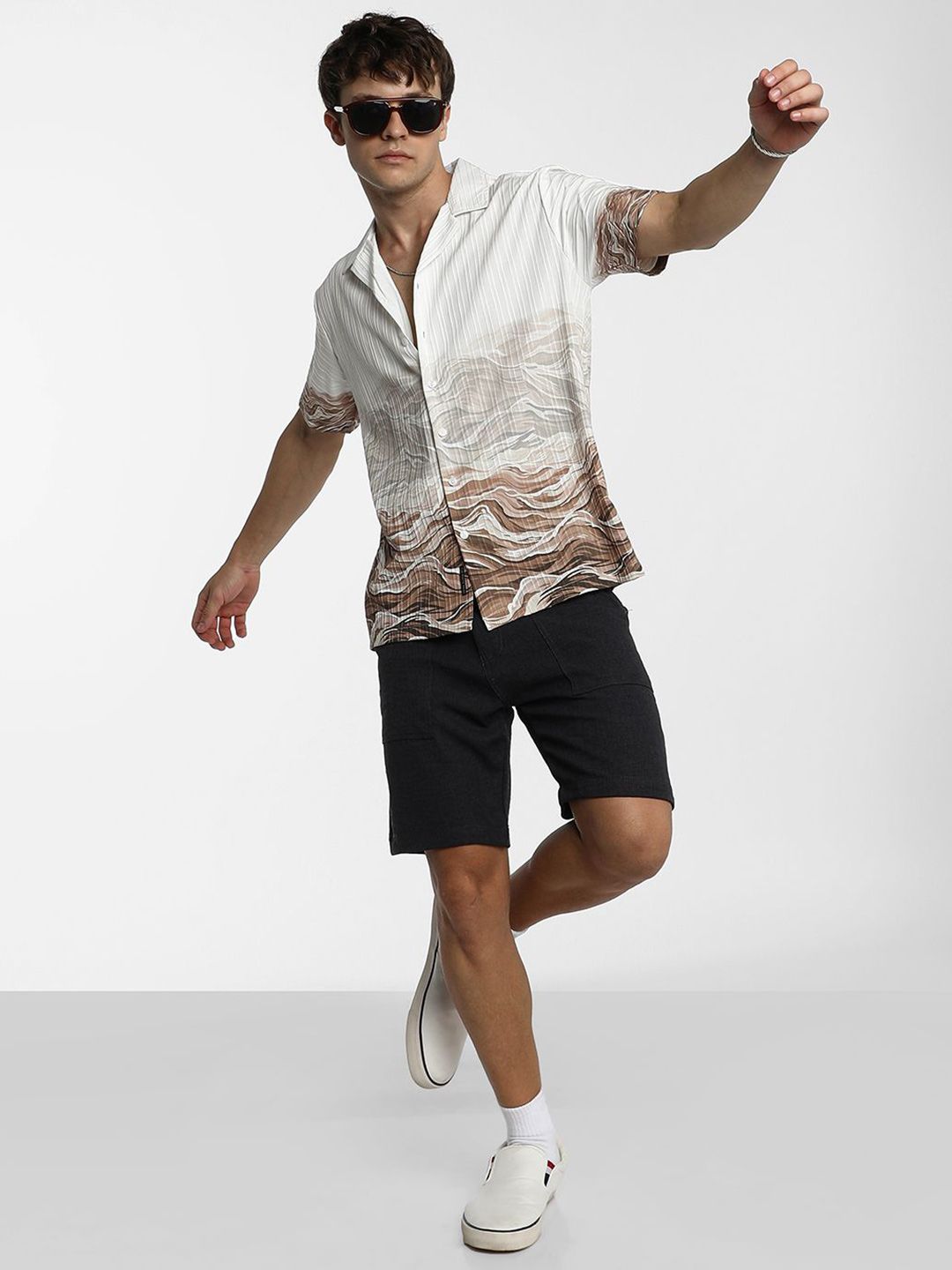 Campus Sutra Men Comfort Cuban Collar Abstract Printed  Casual Shirt
