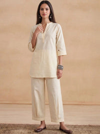 Rumah Chikankari Kurta Chikankari Biasa Wanita dengan Seluar