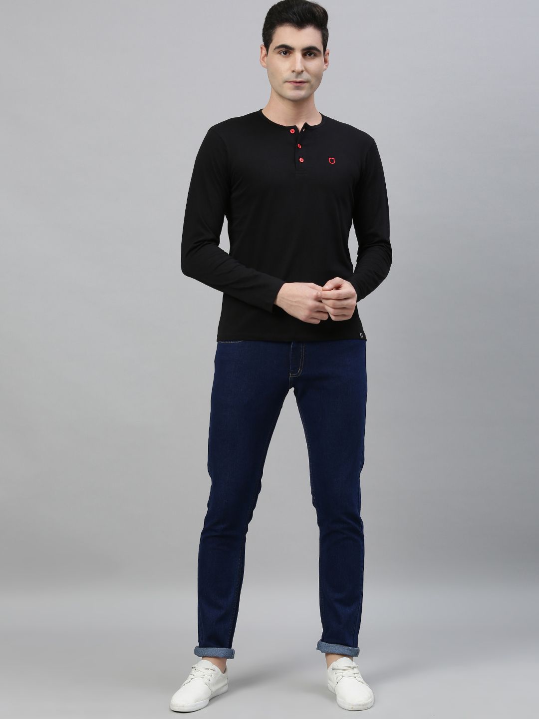 Urbano Fashion Men Black Solid Henley Neck Pure Cotton T-shirt