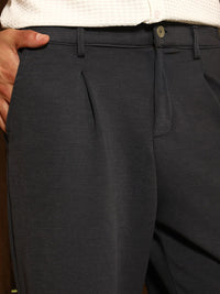 Campus Sutra Men Comfort Pleated Trousers