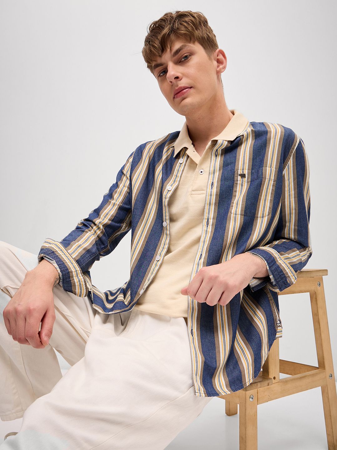 THE BEAR HOUSE Men Spread Collar Multi Striped Cotton Slim Fit Casual Shirt