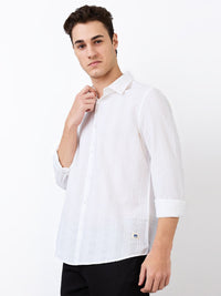 SPYKAR Men Slim Fit Spread Collar Textured Cotton Casual Shirt