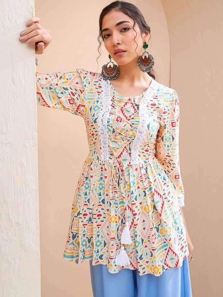 Shae by SASSAFRAS Geometric Printed Gotta Patti Gotta Patti Pleated Kurti