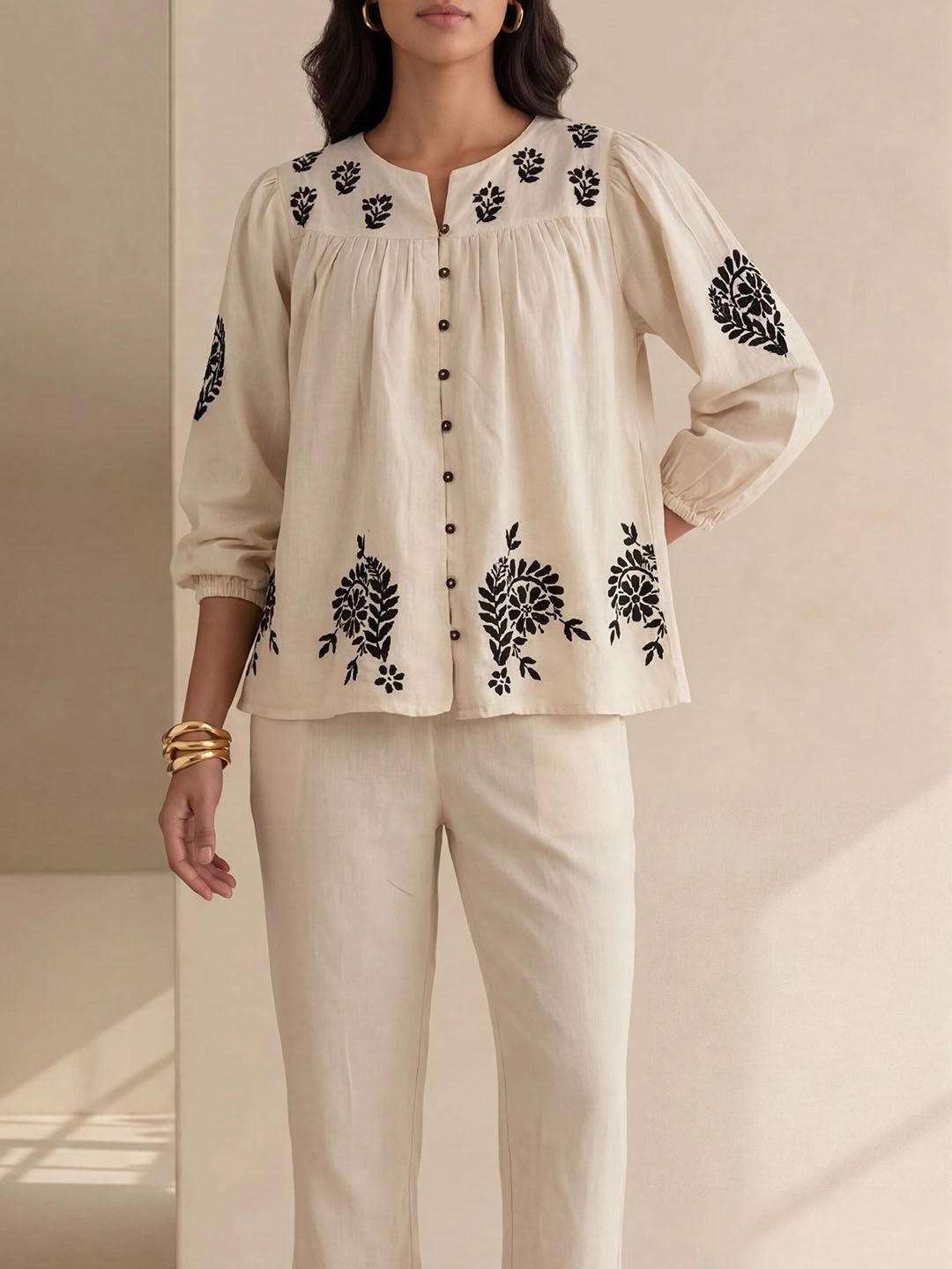 House of Chikankari Women Straight Floral Casual Shirt