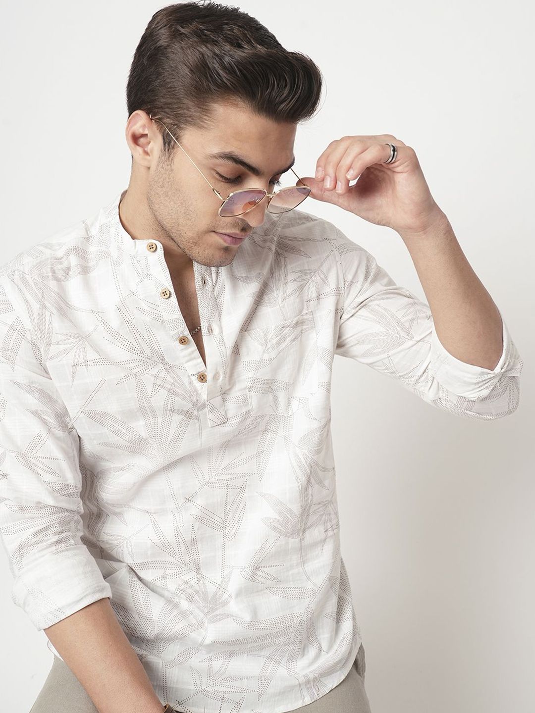 VASTRADO Dotted Leaf Printed Band Collar Cotton Straight Short Kurta