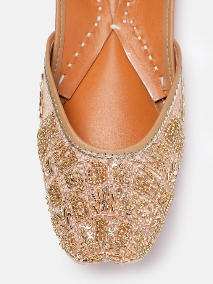 House of Pataudi Women Ethnic Embellished Mojaris