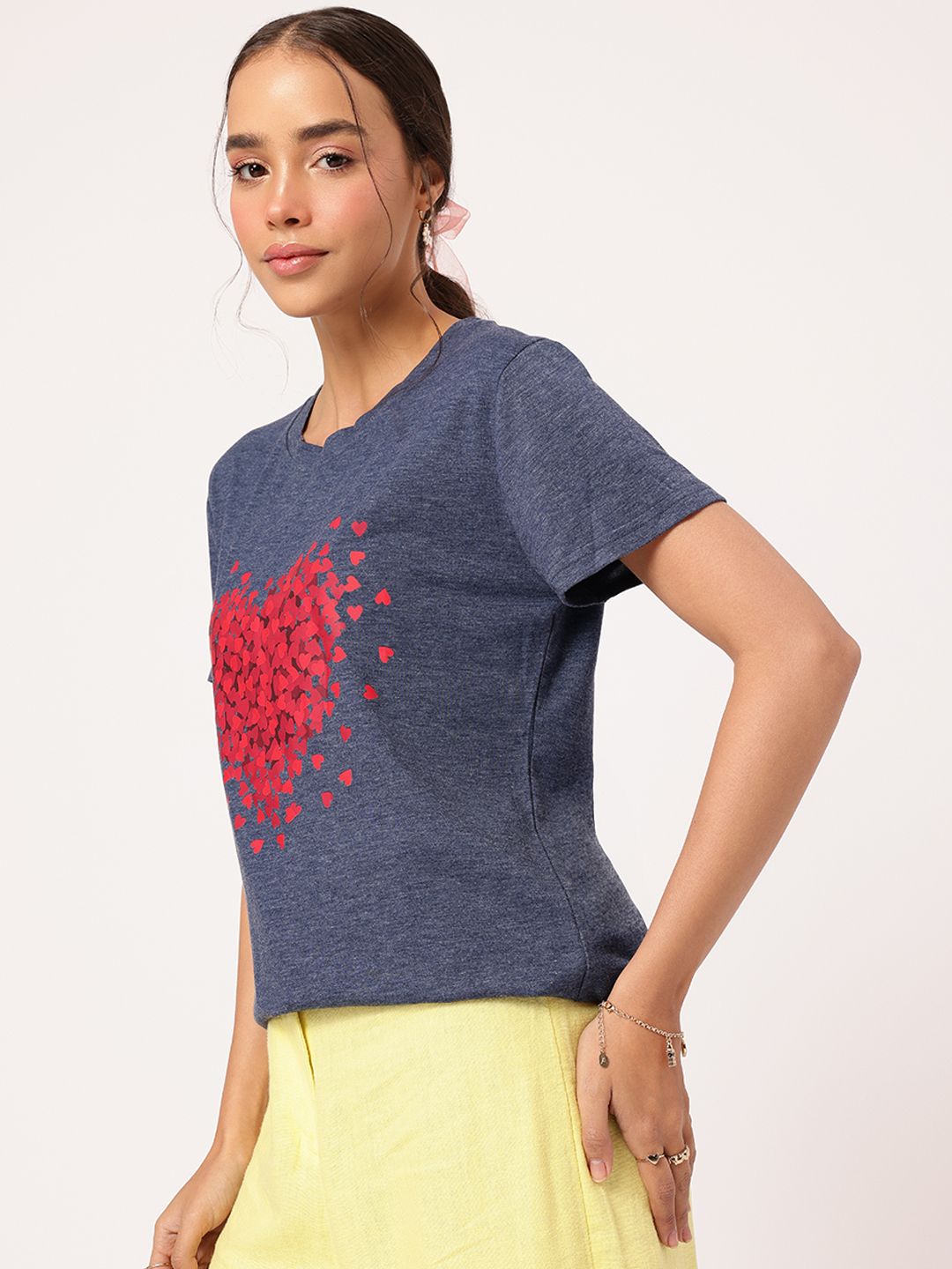 DressBerry LoveCore Heart Printed Tee Selesa